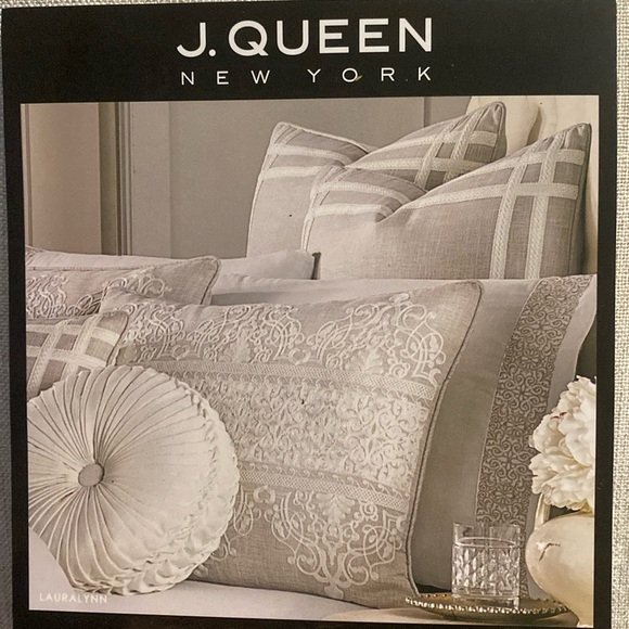 J. QUEEN NEW YORK, LAURELYNN Euro Sham, 26”x 26”, Dry Clean Only, Taupe NWT - Picture 3 of 8